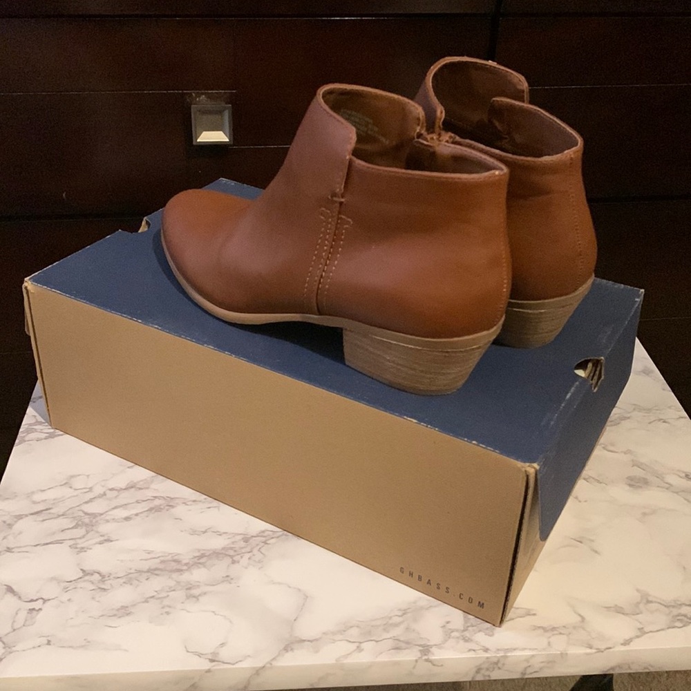 Ankle boots